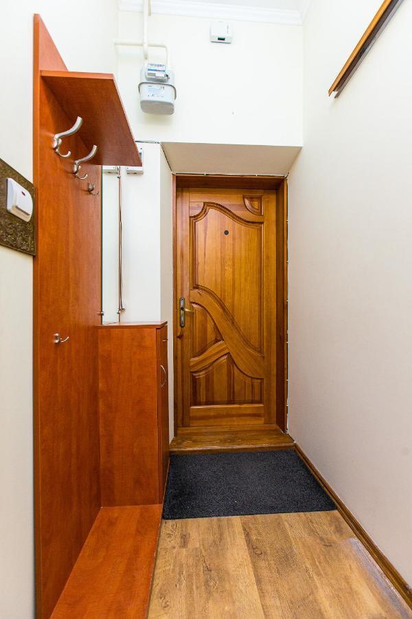 Біля Дзиги Сучасна Квартира На Вулиці Вірменській 35 Lviv Exterior photo